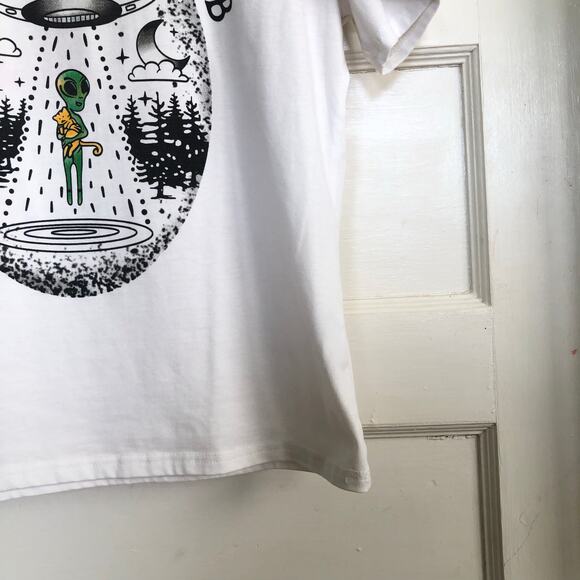 Human Haters Club Alien Cat White Graphic T-shirt Women’s Medium Avant Garde - Picture 3 of 11
